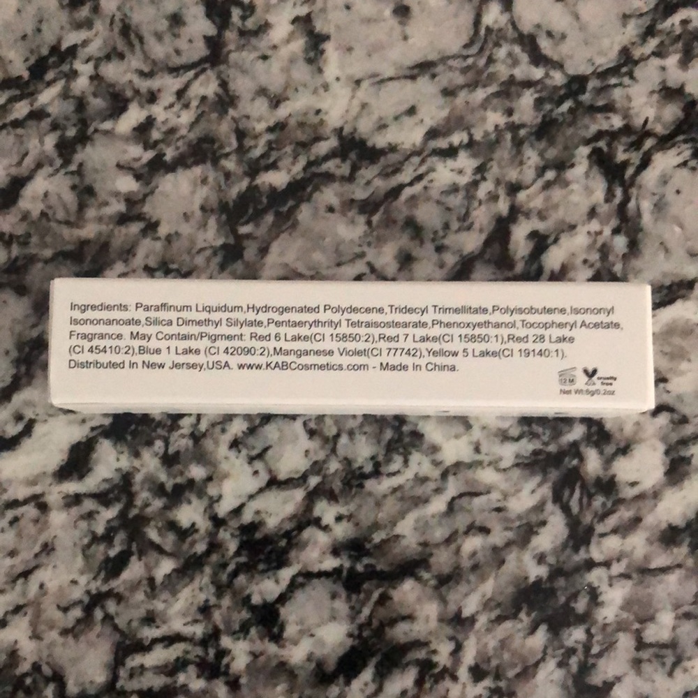 HP❤️ KAB Lip Oil - Picture 7 of 7